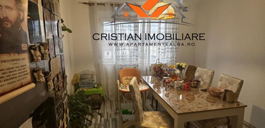 Apartament 3 camere decomandat, finisat, modificat, CENTRU!