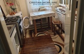 Apartament 2 camere decomandat, etaj 1, izolat exterior, Cetate!