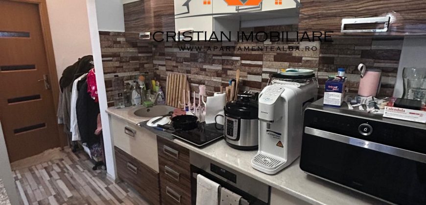 Apartament 3 camere decomandat, finisat, modificat, CENTRU!