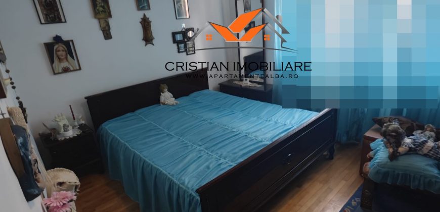 Apartament 3 camere , etaj 1, izolat exterior, Cetate!