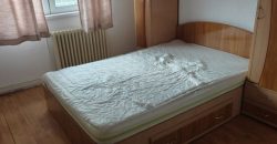 Apartament 3 camere , etaj 2 ,mobilat, utilat, Cetate-Piata!