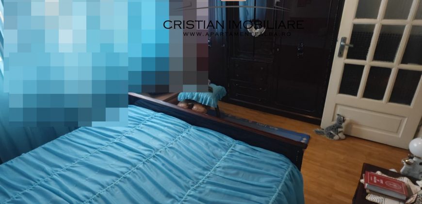 Apartament 3 camere , etaj 1, izolat exterior, Cetate!