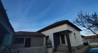 De vanzare casa 2 camere, 750mp teren, Vurpar-Vintu de Jos!