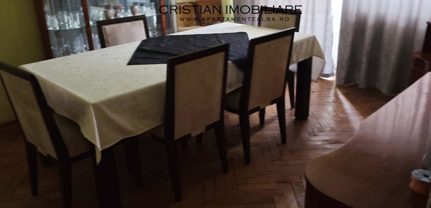 Apartament 2 camere decomandat, etaj 2, mobilat, utilat, Cetate-Mercur !