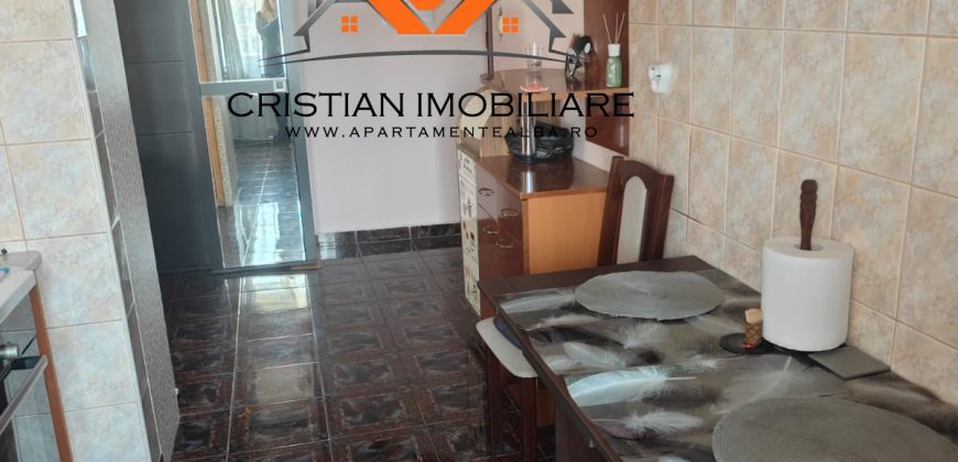 Apartament 2 camere de inchiriat, mobilat, utilat, Cetate!