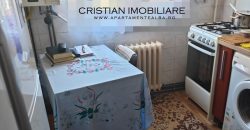Garsoniera, etaj 3, in bloc foste proprietati, cu pivnita si boxa, Cetate!