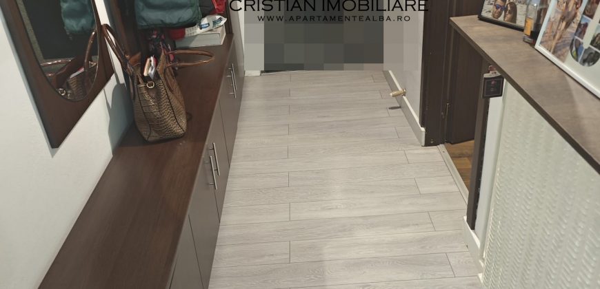 Apartament 2 camere modificat in 3 camere, mobilat, utilat, Cetate-Liceul Sportiv!