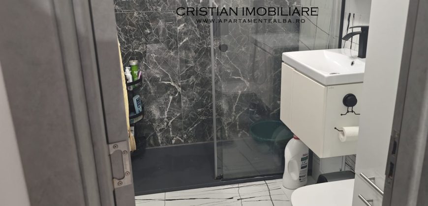 Apartament 2 camere modificat in 3 camere, mobilat, utilat, Cetate-Liceul Sportiv!