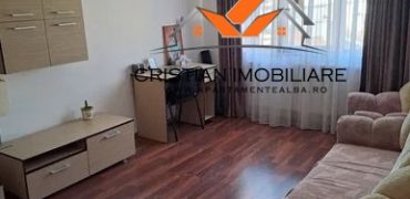 Apartament 2 camere decomandat, etaj 3, Cetate-Mercur!