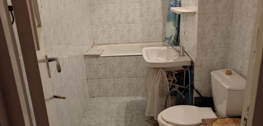 Apartament 2 camere , bloc de caramida, Cetate, zona Closca!