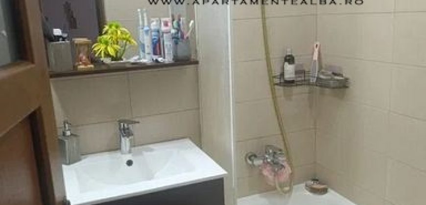 Apartament 5 camere, cu scara interioara, Cetate-Stadion !