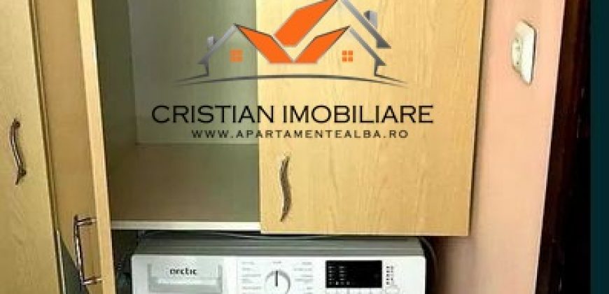 Apartament 2 camere de inchiriat, etaj 1, Cetate!