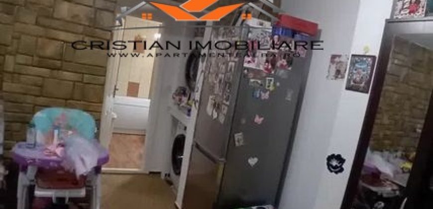 Apartament 2 camere decomandat, etaj 3, Ampoi 2!