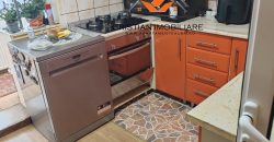 Apartament 3 camere decomandat, 2 bai, balcon inchis, Cetate-MERCUR!