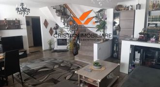 Apartament 5 camere, cu scara interioara, Cetate-Stadion !