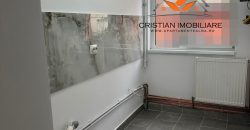 Apartament 2 camere , Parter, finisat nou, Centru!