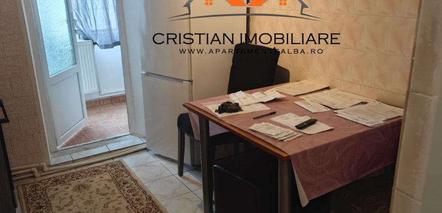 Apartament 2 camere decomandat, mobilat, utilat, Cetate-Mercur!