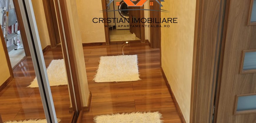 Apartament 3 camere decomandat, finisat, mobilat, utilat, Cetate-Closca!