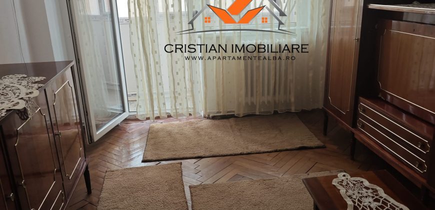 Apartament 3 camere decomandat, etaj 3, mobilat, utilat, Cetate-Mercur!