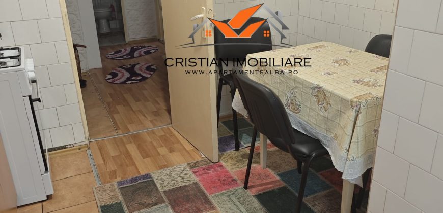 Apartament 3 camere decomandat, etaj 3, mobilat, utilat, Cetate-Mercur!