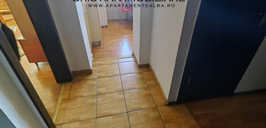 Apartament 3 camere decomandat , etaj 3, mobilat, utilat, Ampoi 3!