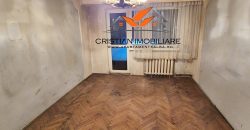 Apartament 3 camere decomandat, etaj intermediar, Cetate!