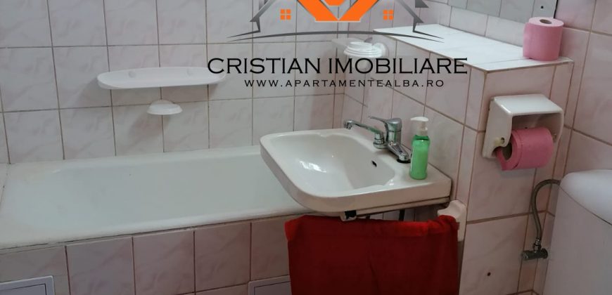 Apartament 2 camere, mobilat, utilat, Cetate-Piata!