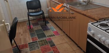 Apartament 3 camere decomandat, etaj 3, mobilat, utilat, Cetate-Mercur!