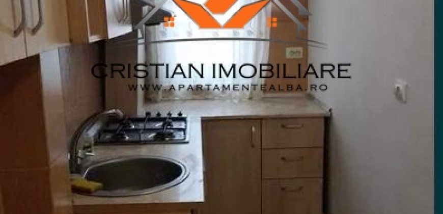 Apartament 2 camere, etaj intermediar, bloc cu lift, Cetate-Bulevard!