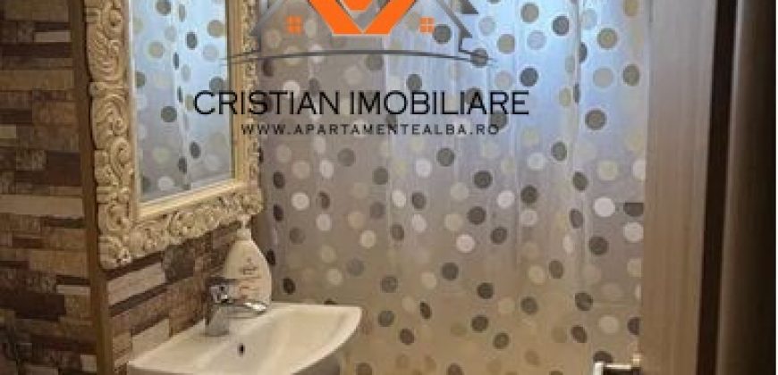 Apartament 3 camere decomandat , mobilat, utilat, Cetate !