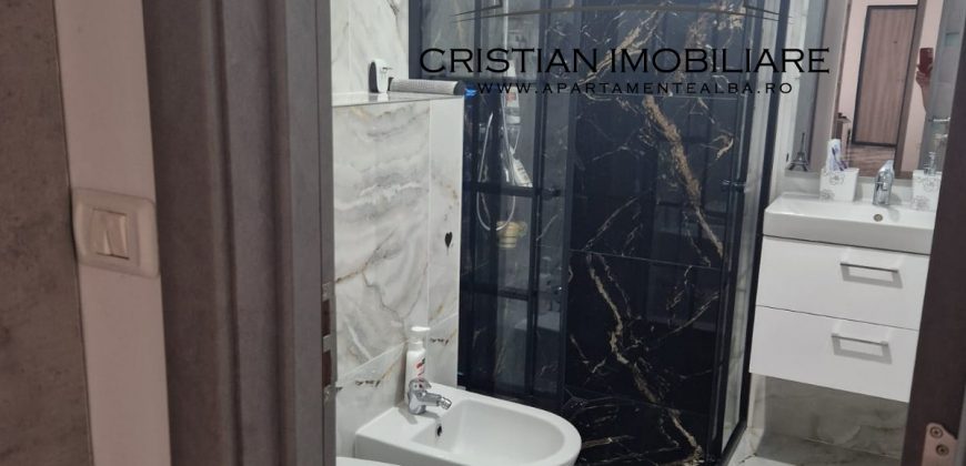 Apartament 2 camere, Parter inalt, finisat nou, mobilat, utilat, Cetate-Piata!