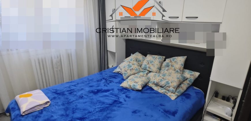Apartament 2 camere modificat in 3 camere,decomandat, etaj 1, finisat, mobilat, utilat, Cetate-Mercur!