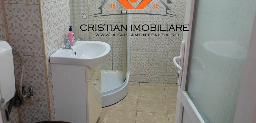 Apartament 2 camere, Parter inalt, zona Cetate-Piata!