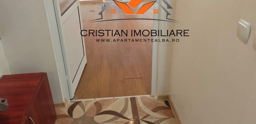 Apartament 2 camere, Parter inalt, zona Cetate-Piata!