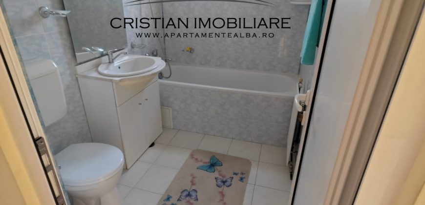 Apartament 2 camere decomandat, etaj 2, cu 2 balcoane, zona Sub Stadion-Bowling!