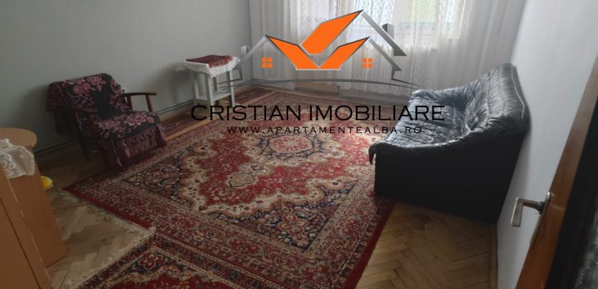 Apartament 2 camere, bloc de caramida, foste proprietati, Cetate!