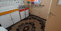 Apartament 2 camere, bloc de caramida, foste proprietati, Cetate!