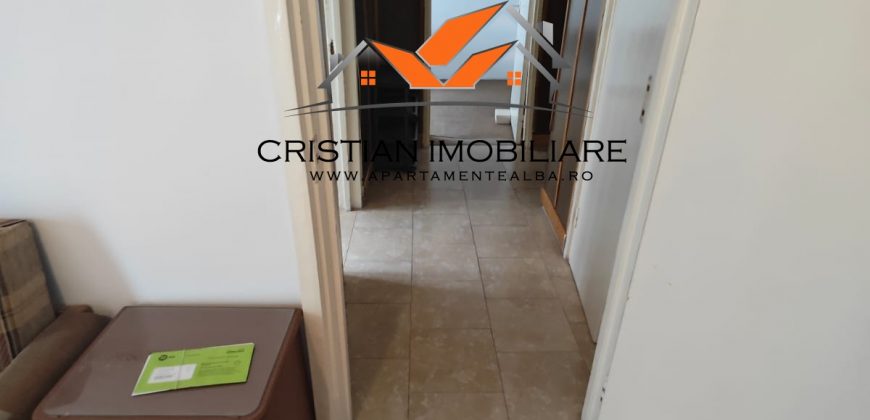 Apartament 3 camere, bloc de caramida, etajul 1, Cetate!