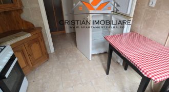 Apartament 3 camere, bloc de caramida, etajul 1, Cetate!