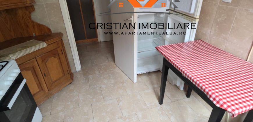 Apartament 3 camere, bloc de caramida, etajul 1, Cetate!