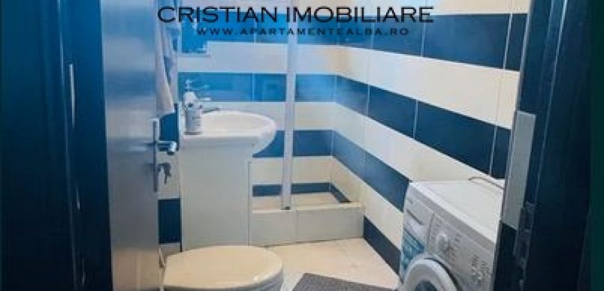 Apartament o camera, bloc de apatamente, etaj 3, zona Bowling !