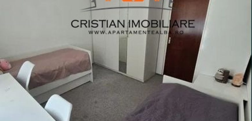 Apartament 2 camere decomandat , etaj 1, cu pivnita, foste proprietati, Cetate!