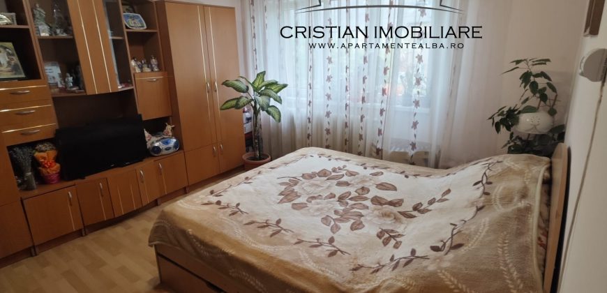 Apartament 2 camere decomandat, mobilat, utilat, Cetate-Closca!