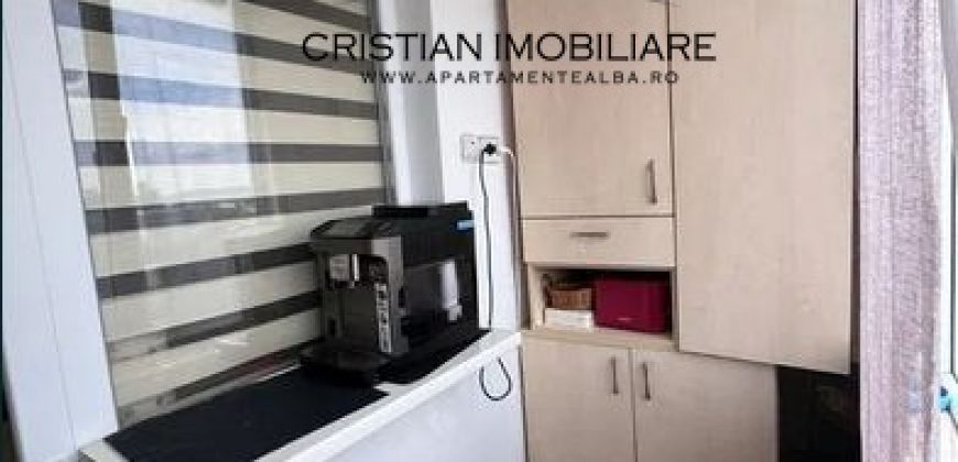 Apartament o camera, bloc de apatamente, etaj 3, zona Bowling !
