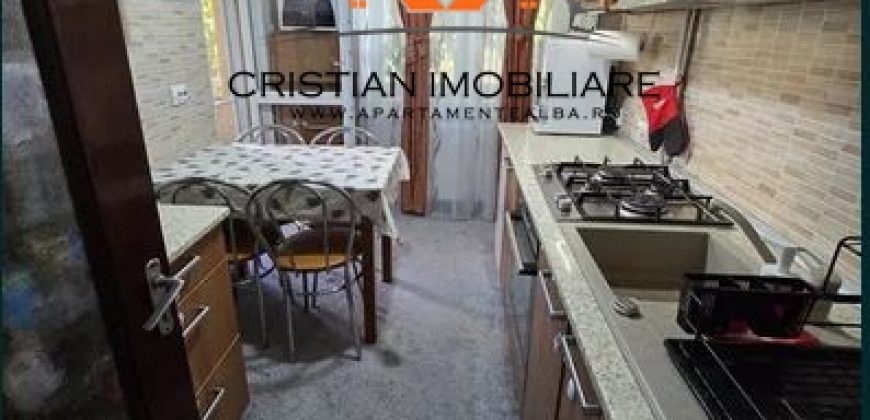 Apartament 2 camere decomandat , etaj 1, cu pivnita, foste proprietati, Cetate!