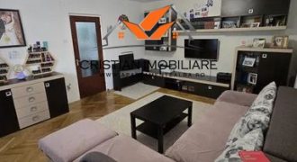 Apartament 2 camere decomandat , etaj 1, cu pivnita, foste proprietati, Cetate!