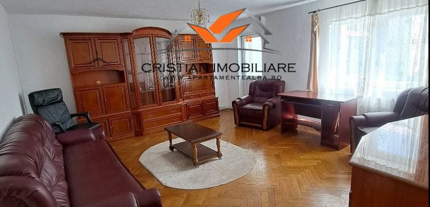 Apartament 3 camere decomandat, etaj 3, mobilat, utilat, Cetate !