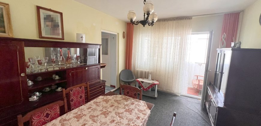 Apartament 4 camere, 62 mp, Cetate-B-dul Transilvaniei !