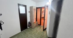 Apartament 2 camere decomandat, etaj 1, 2 balcoane, Cetate, zona Mercur!