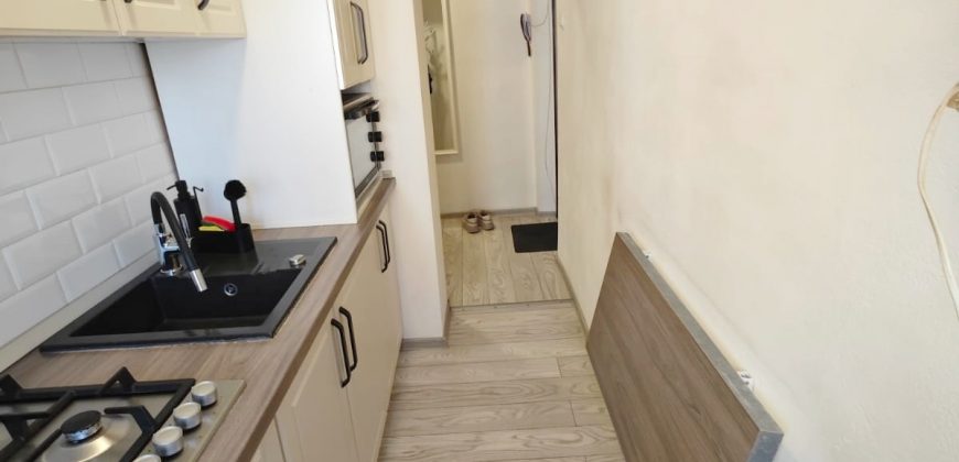 Apartament 2 camere, mobilat, utilat, Cetate !